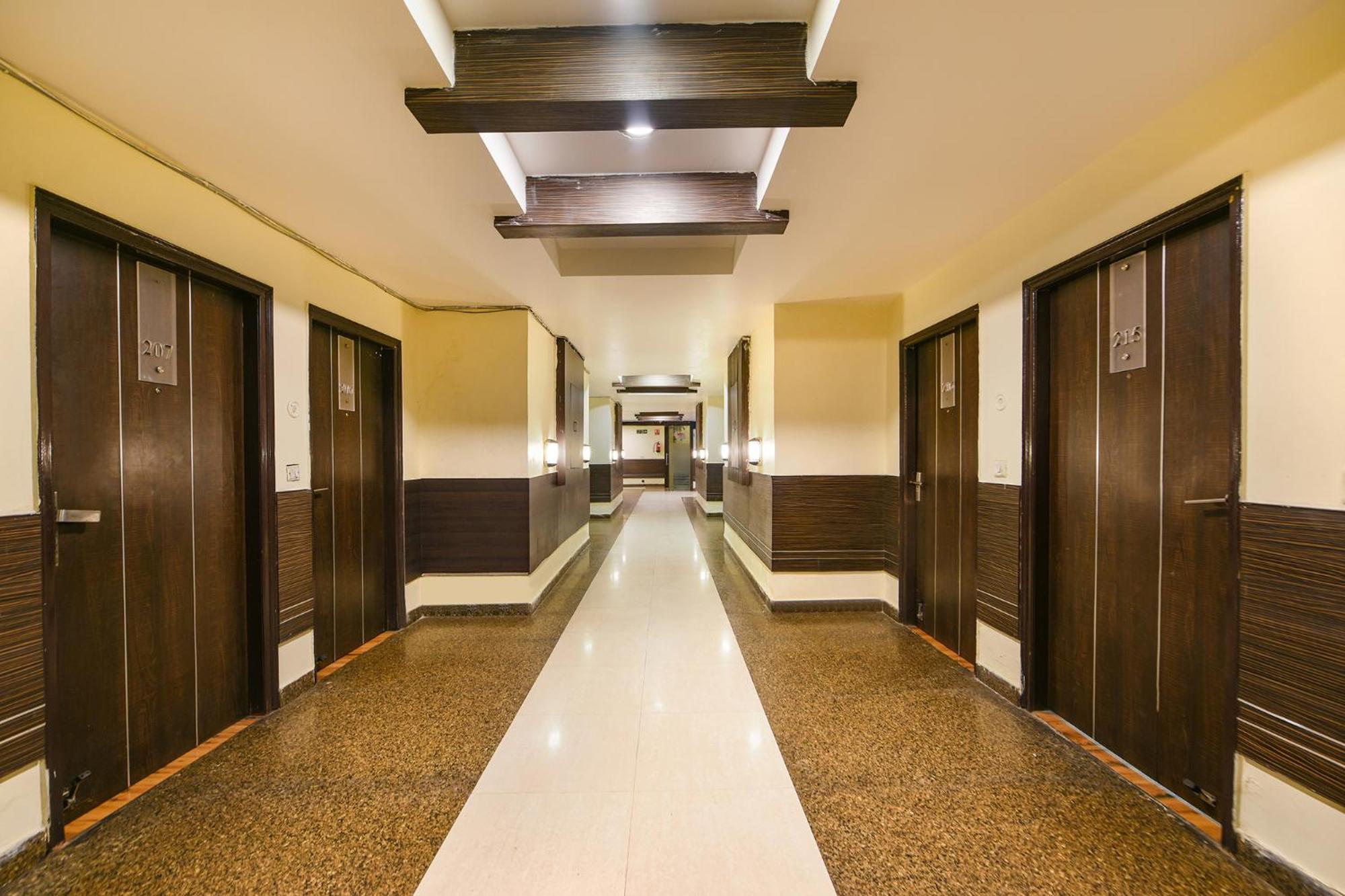 Fabhotel West View Ghaziabad Exterior photo