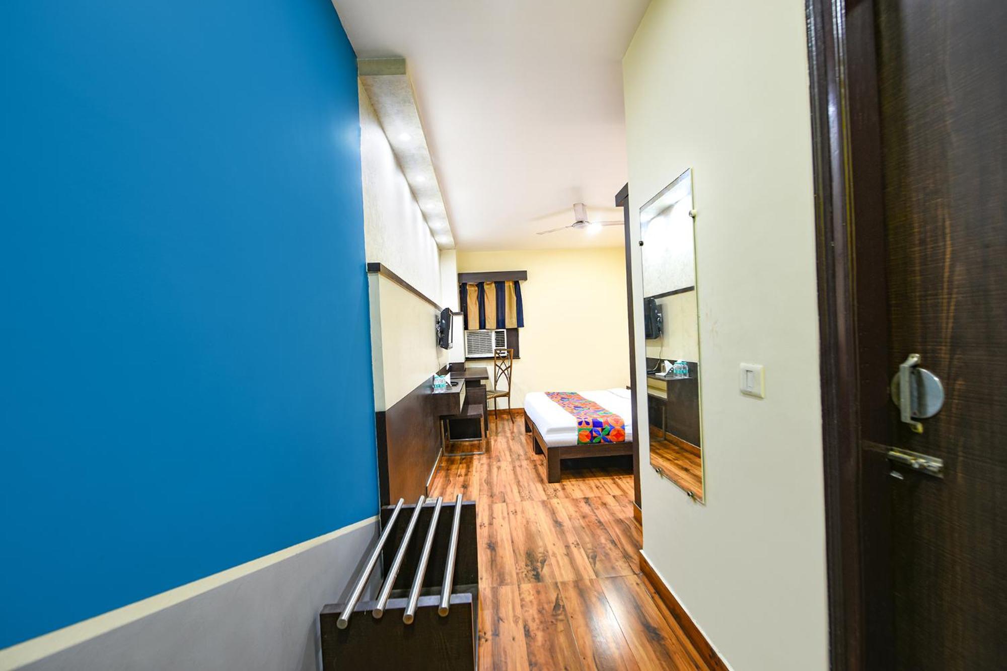 Fabhotel West View Ghaziabad Exterior photo